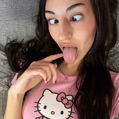 Ella Walker✨ #1 Rated Teen profile picture
