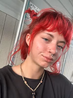 Abby :) profile picture